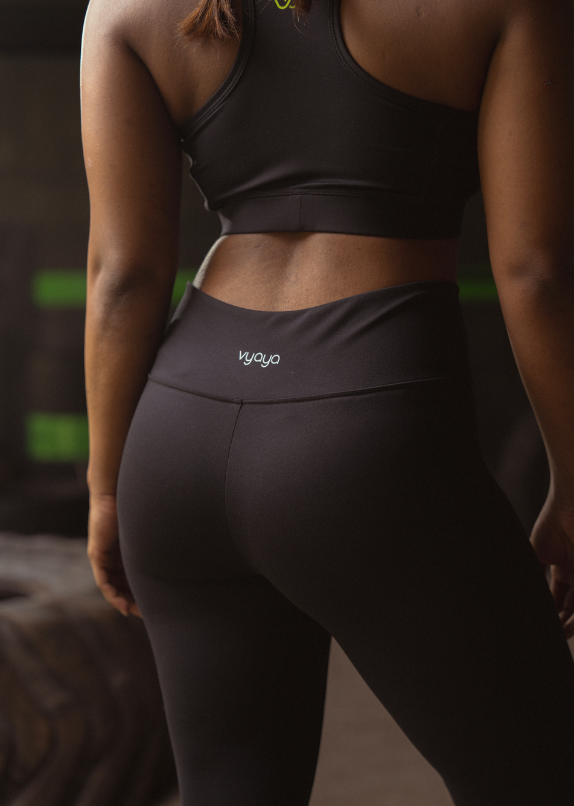 VYAYA Black Yoga Pant