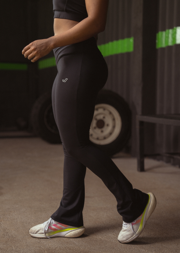 VYAYA Black Yoga Pant