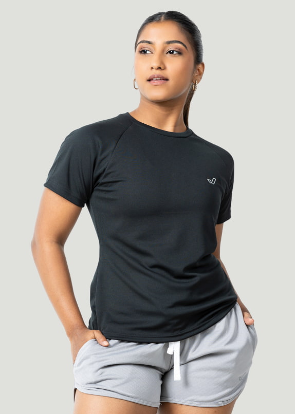 VYAYA Black Ultralight Tee