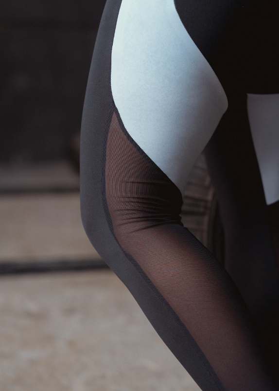 VYAYA Fearless Black Legging