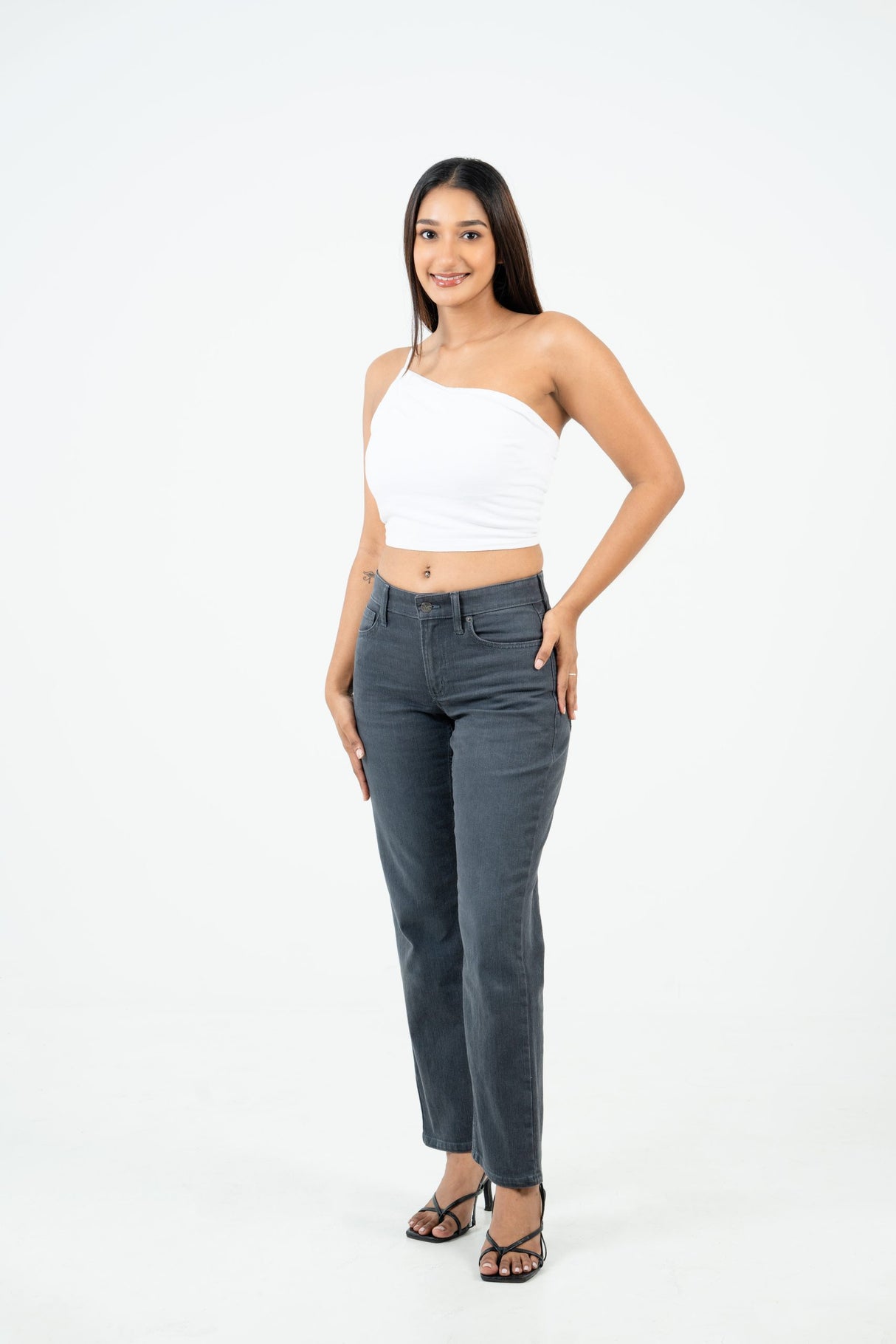 Moose Women’s Straight Fit Denim