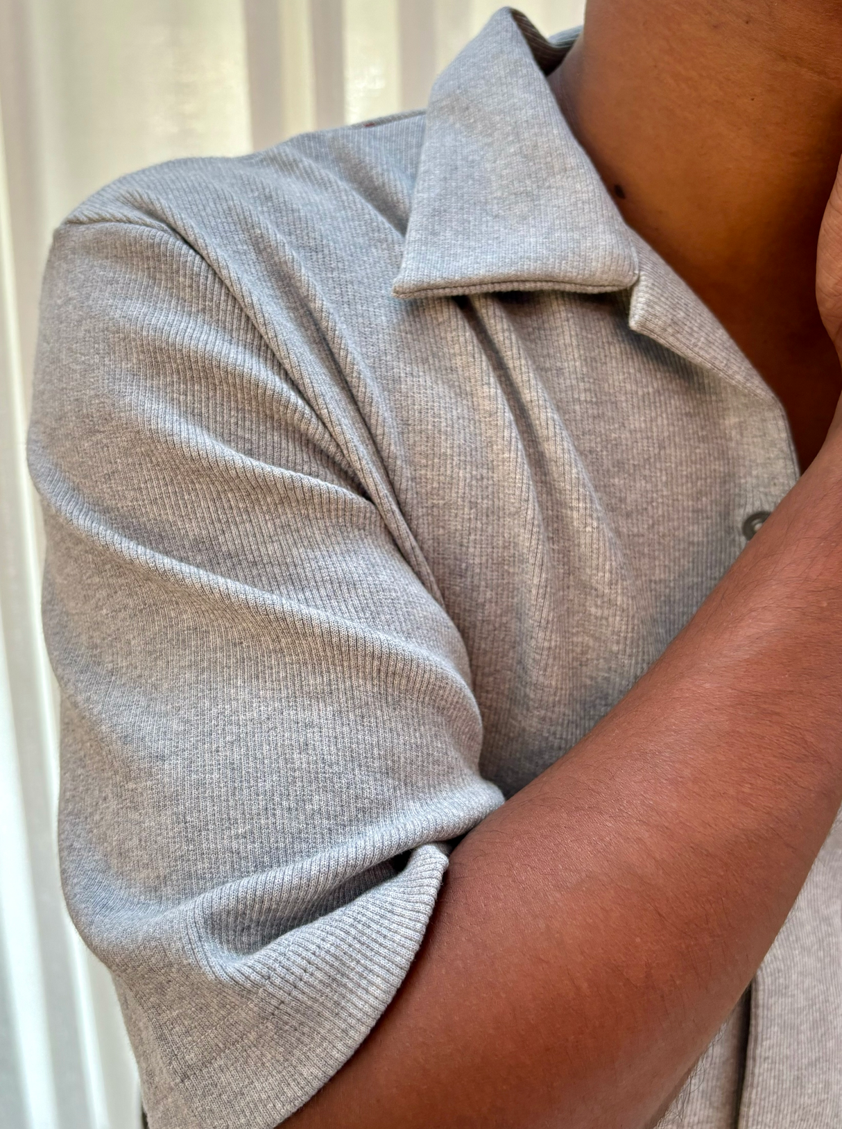Rib – Grey